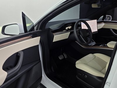 صورة مصغرة 13 لـ 2023 Tesla MODEL X