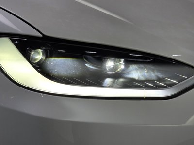 صورة 9 لـ 2023 Tesla MODEL X