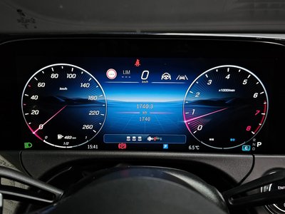 MERCEDES-BENZ E-CLASS - 8