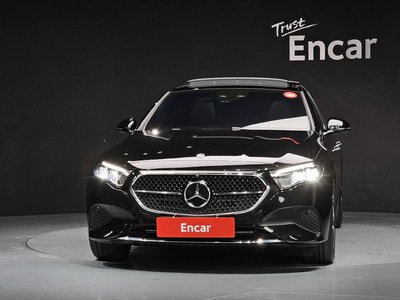 MERCEDES-BENZ E-CLASS - 2