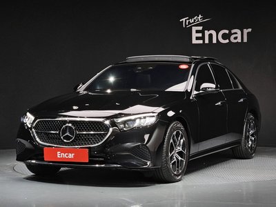MERCEDES-BENZ E-CLASS - 1