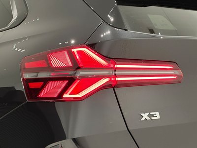 2025 BMW X3 缩略图 17
