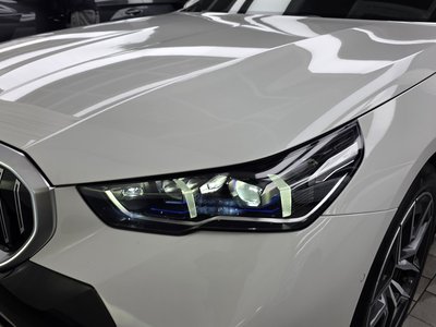 2025 BMW 5 SERIES 照片 9