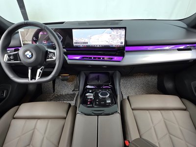 2025 BMW 5 SERIES 照片 5