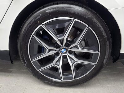 2025 BMW 5 SERIES 照片 8
