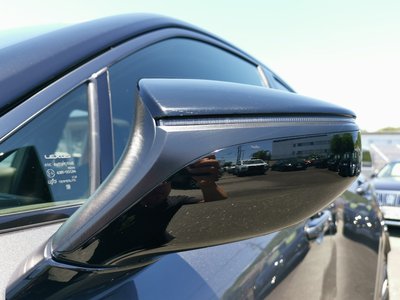 2025 Lexus LBX — миниатюра 60