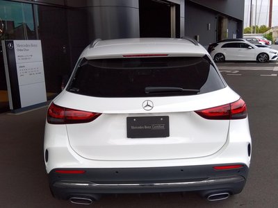 MERCEDES-BENZ GLA - 8