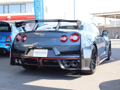 NISSAN GT-R - 7