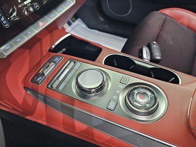 صورة مصغرة 12 لـ 2021 Genesis GV70