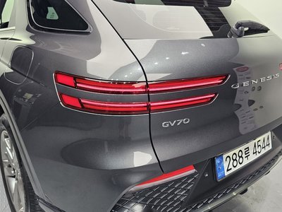 2021 Genesis GV70 照片 10