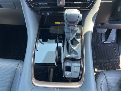 2024 Toyota ALPHARD thumbnail 45