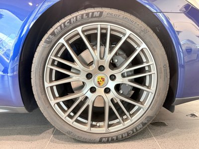 PORSCHE PANAMERA - 7