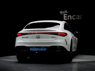 MERCEDES-BENZ EQS - 3