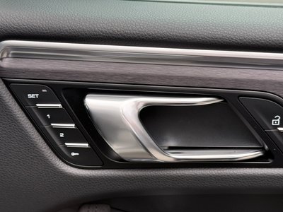 2023 Porsche MACAN 缩略图 24