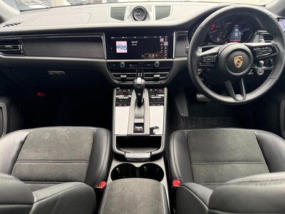 2023 Porsche MACAN 照片 2