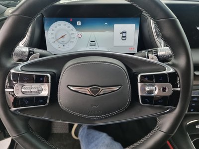 صورة 8 لـ 2023 Genesis G90 (RS4)