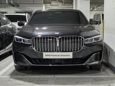 BMW 7 SERIES - 2