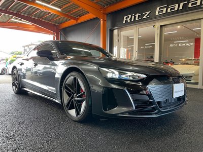 AUDI RS E-TRON GT - 6