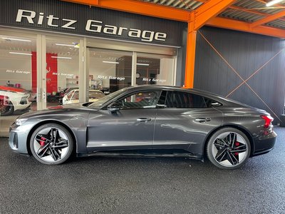 AUDI RS E-TRON GT - 7