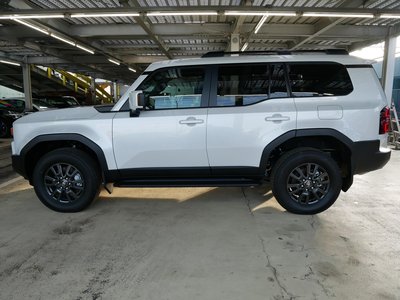 TOYOTA LAND CRUISER - 5