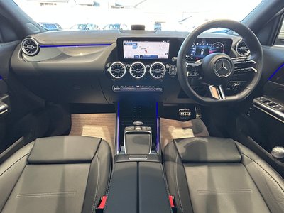 MERCEDES-BENZ GLA - 2