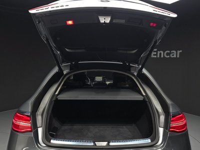 2017 Mercedes-BENZ GLE thumbnail 20