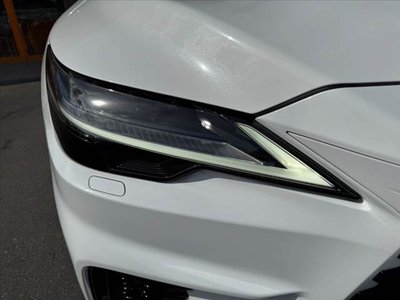 صورة مصغرة 36 لـ 2024 Lexus RX