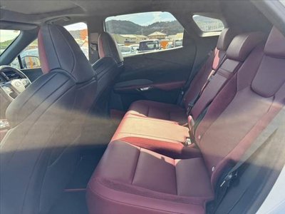 صورة مصغرة 19 لـ 2024 Lexus RX