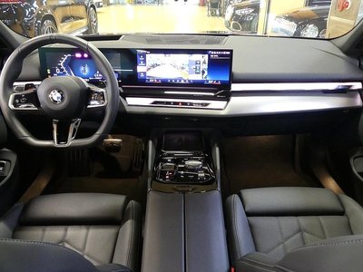 BMW 5 SERIES - 4