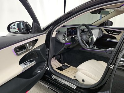 MERCEDES-BENZ E-CLASS - 10