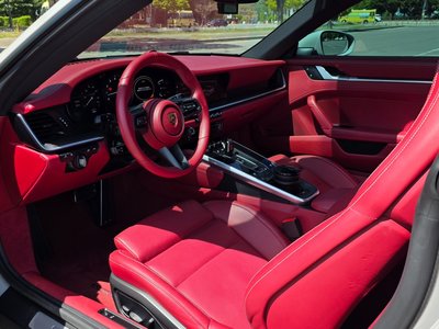 PORSCHE 911 - 4