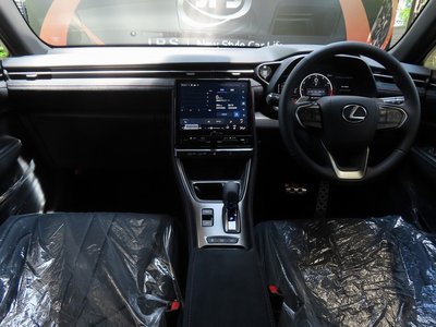 2026 Lexus LBX 照片 3
