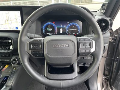 TOYOTA LAND CRUISER 250 - 7