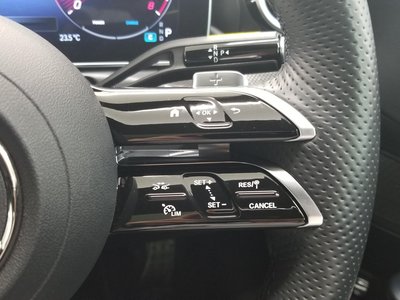 2023 MERCEDES-BENZ C-CLASS — миниатюра 28