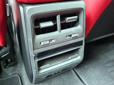 صورة مصغرة 33 لـ 2025 Porsche MACAN