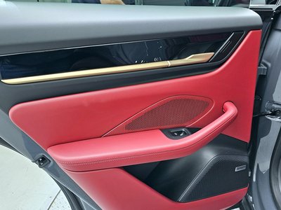 صورة مصغرة 15 لـ 2025 Porsche MACAN
