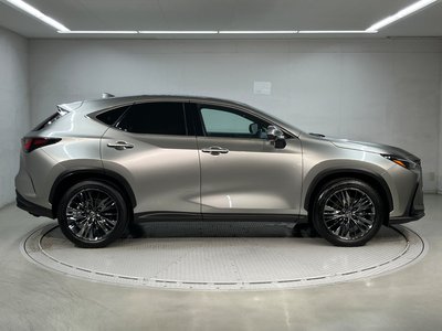 2023 Lexus NX — фото 3