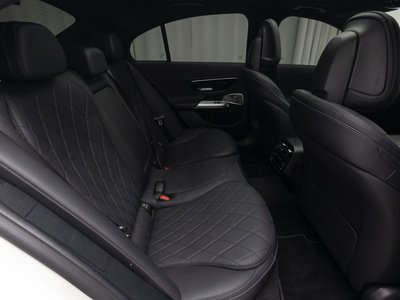 MERCEDES-BENZ E-CLASS - 10