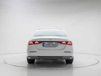 MERCEDES-BENZ E-CLASS - 3