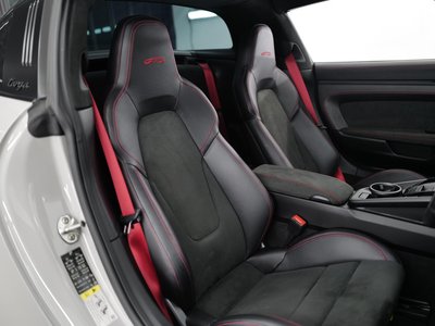2022 Porsche 911 photo 7