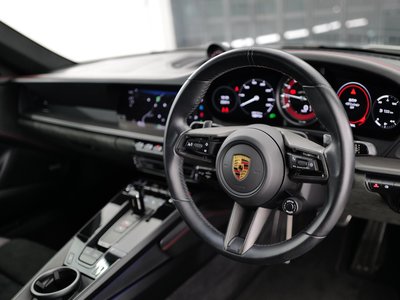 2022 Porsche 911 photo 6
