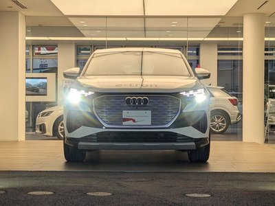 2026 AUDI Q4 SPORTBACK E-TRON — фото 4