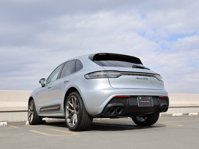 PORSCHE MACAN - 7