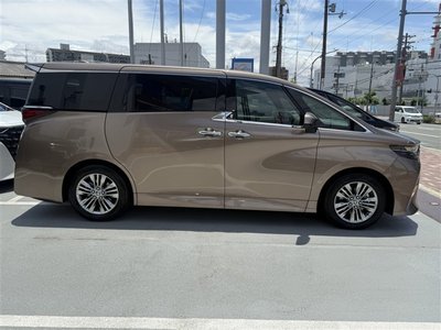 2025 Toyota ALPHARD — миниатюра 30