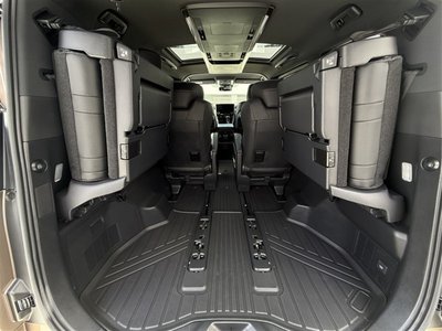 2025 Toyota ALPHARD — миниатюра 25