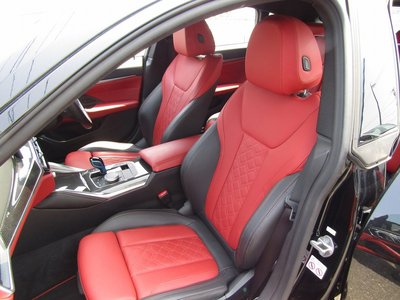 2022 BMW I4 photo 17