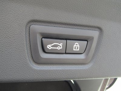2022 BMW I4 photo 34