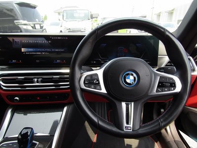 2022 BMW I4 photo 19