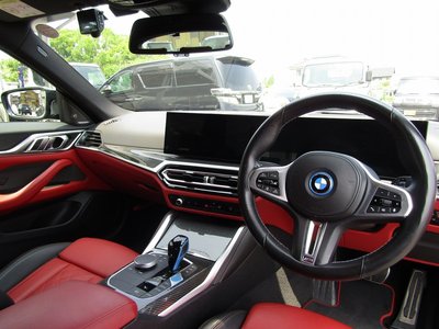 2022 BMW I4 photo 14