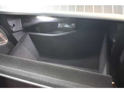 صورة مصغرة 33 لـ 2023 Mercedes-BENZ GLC